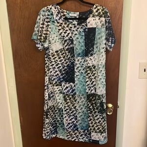Triste 0X short sleeve blue abstract dress